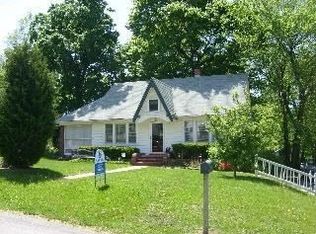 3634 NE Monterey Ave, Kansas City, MO 64117