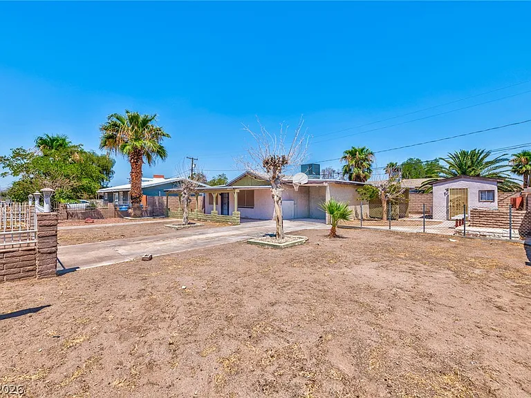 1816 Merze Ave — Photo 13