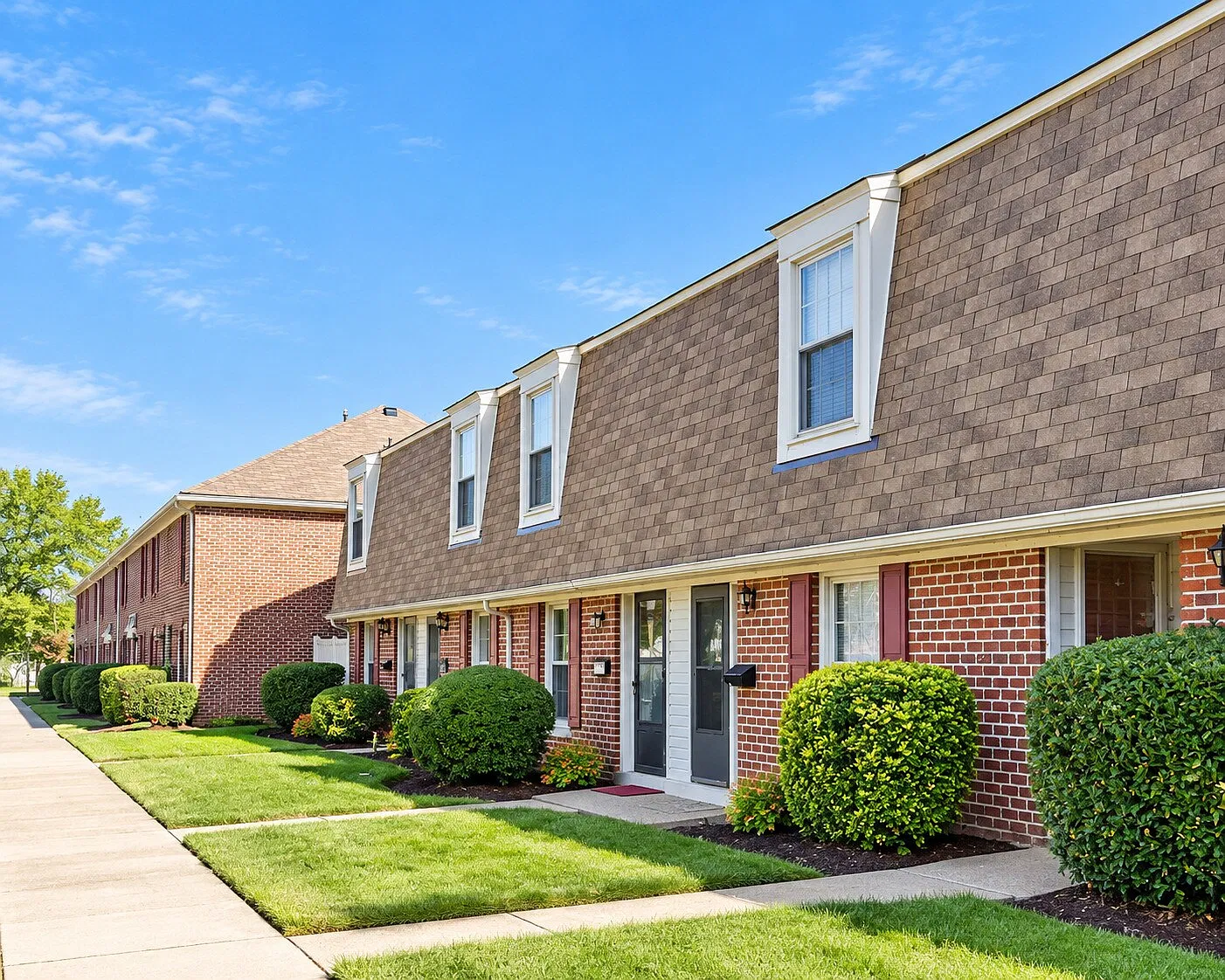 Cove Harbor Townhomes — Photo 1