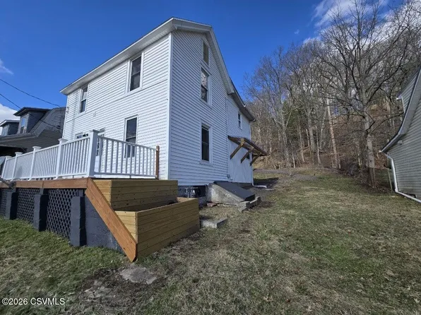 118 Summit Ave, Bloomsburg, PA 17815
