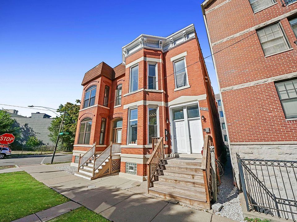 1st image of 2318 W Moffat St #2320