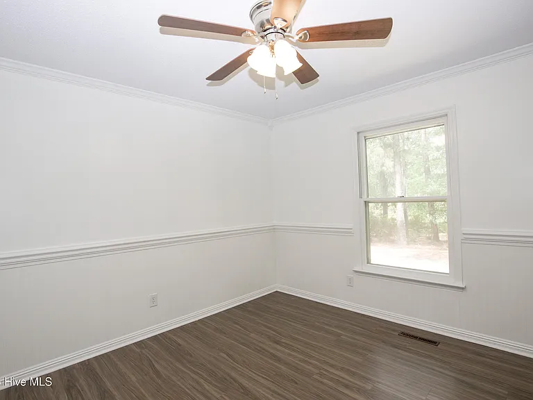 901 Glendale Dr — Photo 21