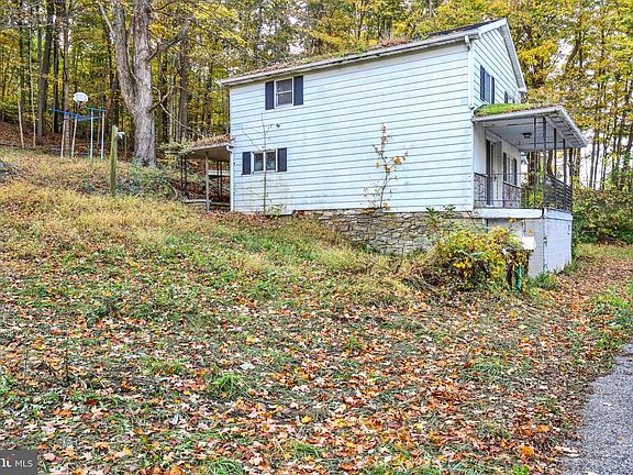2nd image of 17738 Amberson Rd
