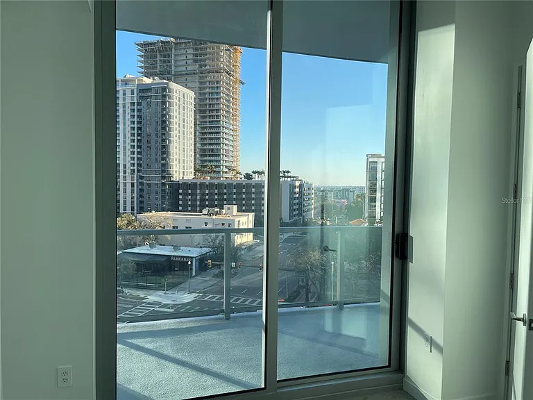 400 Central Ave #606 — Photo 7