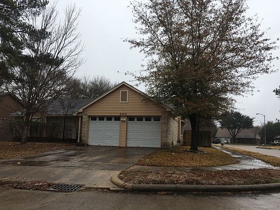 3rd image of 3202 Tynemeadow Ct