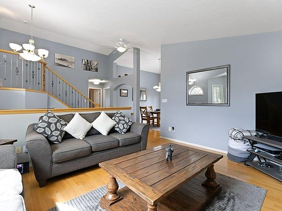 4th image of 25100 Township Rd #554-400