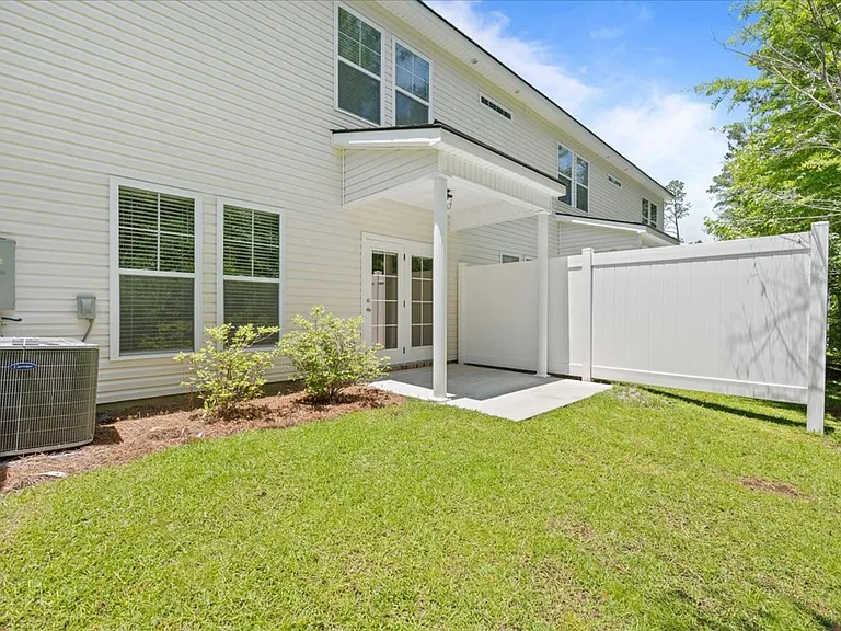 329 Sonoma Dr — Photo 23