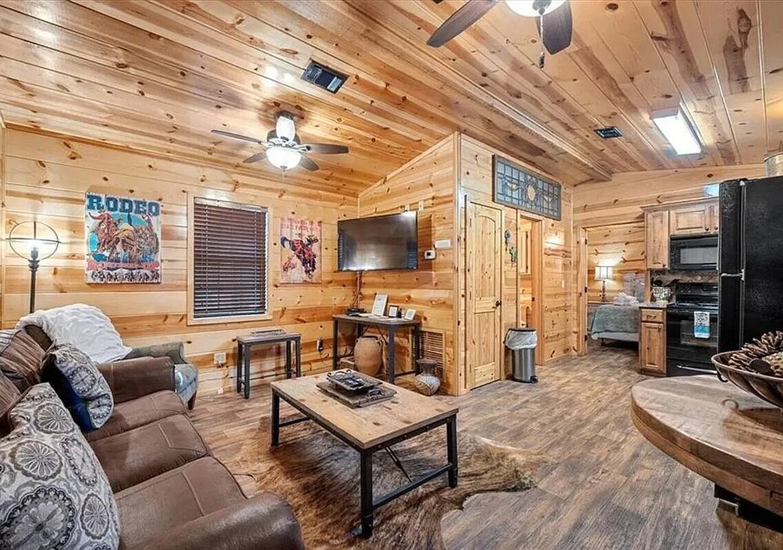Cozy King Cabin Near Broken Bow Lake — Photo 2