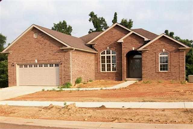 1st image of 118 Piedmont Dr