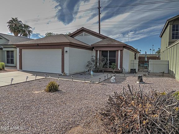 2nd image of 230 S Laveen Dr