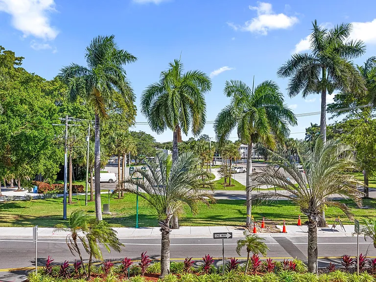 495 E Royal Palm Rd #201 — Photo 16