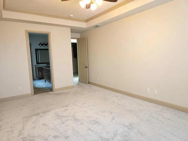 1208 Melcer St — Photo 23