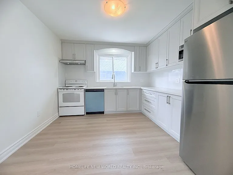 61 Crosland Dr — Photo 10