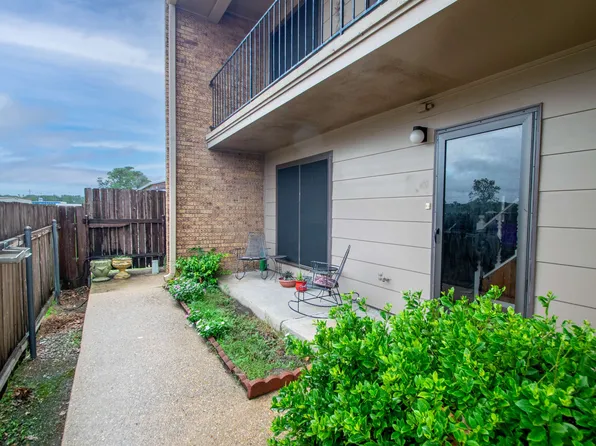 203 Jones St APT 10, Berwick, LA 70342