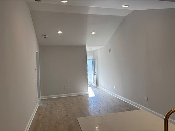 3rd image of 421 W Stonehaus Xing Lot 16