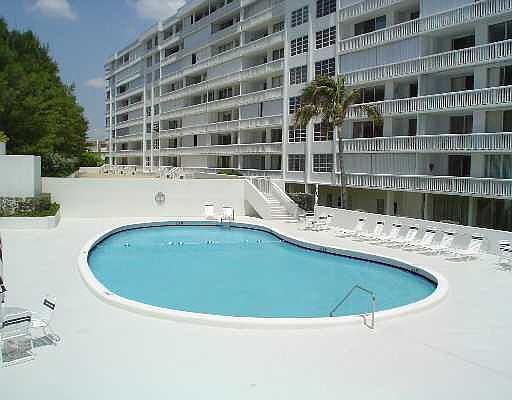 4th image of 3570 S Ocean Blvd APT 411