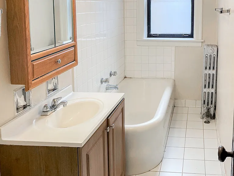 1606 1/2 W Sunnyside Ave #3N — Photo 4