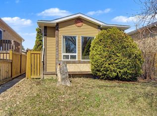 4106 38th St NW, Edmonton, AB T6L 5E4