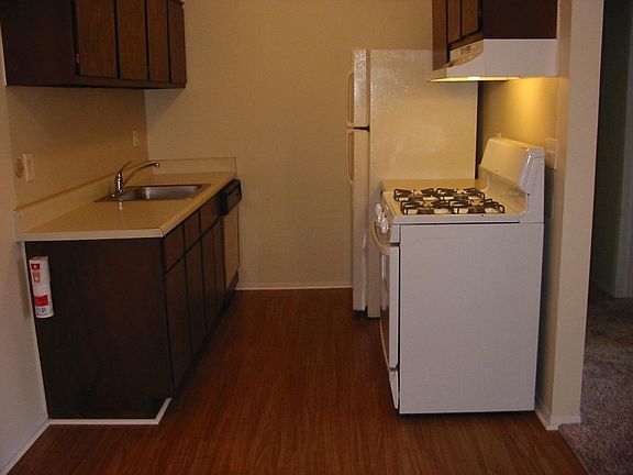 5th image of 38220 Fairway Ct APT 44A