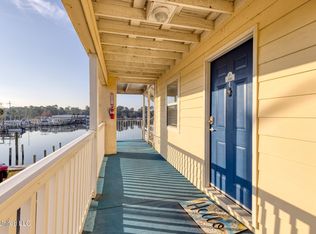 2421 Beachview Dr APT A01, Pascagoula, MS 39564