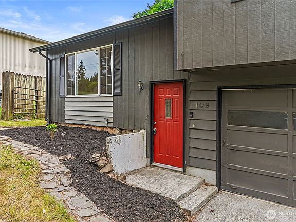 4th image of 109 Rollingwood Drive