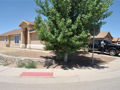 237 Flor Eucharis Dr, Socorro, TX, 79927