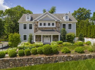 15 Old Orchard Rd, Riverside, CT 06878