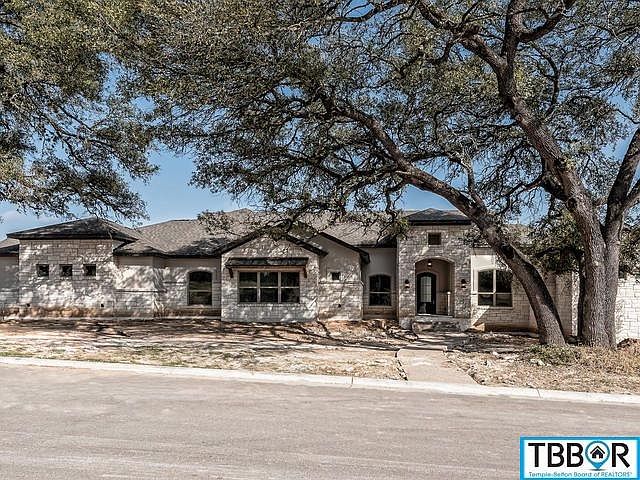 1st image of 5031 Pecan Meadow Dr