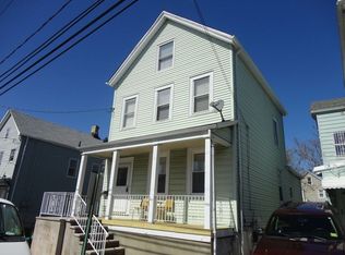 851 Cross St, Elizabeth, NJ 07201