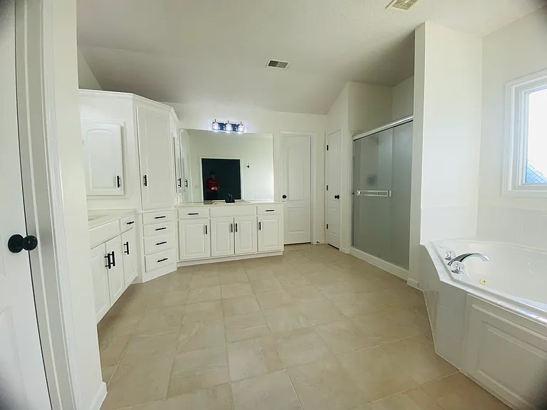 13713 Bradshaw St — Photo 10