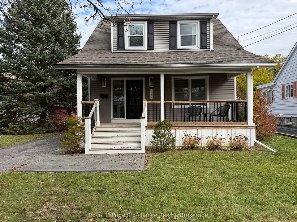 327 Bleecker Ave