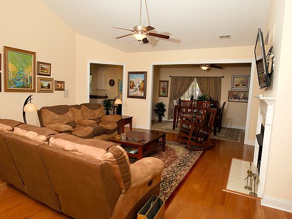 Family Room - 3rd View