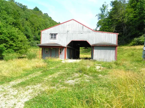 15694 State Highway 194 W, Pikeville, KY 41501