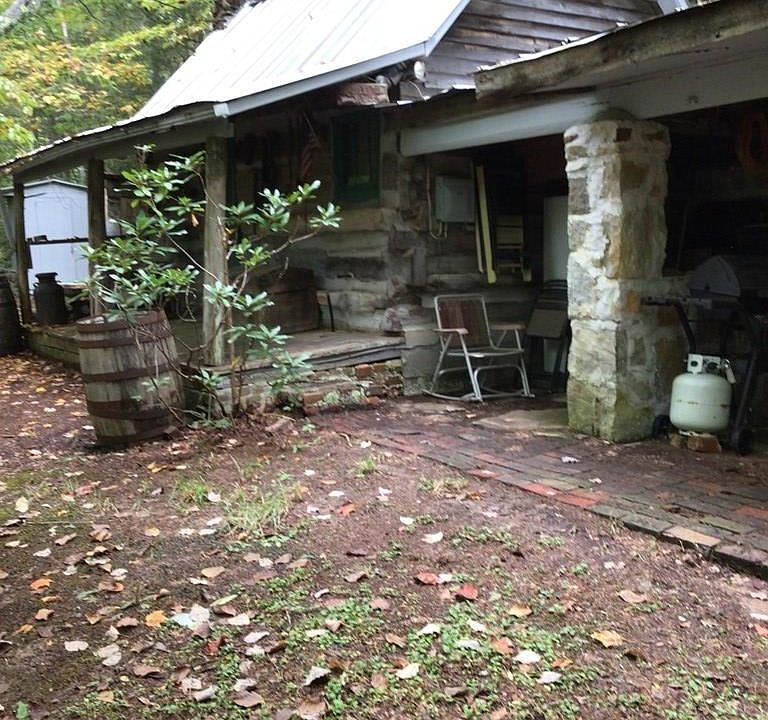 1st image of 741 Adams Ln