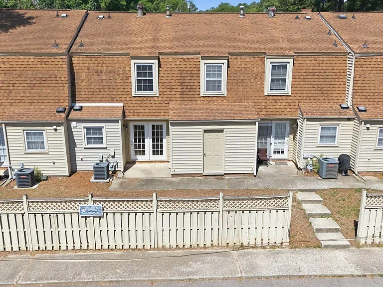 145 Jones Franklin Rd #C — Photo 8