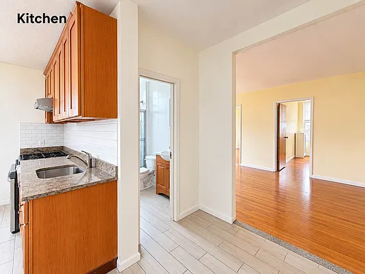 Kitchen, photo 2
