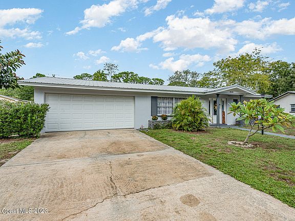 3rd image of 3538 Hogan Pl