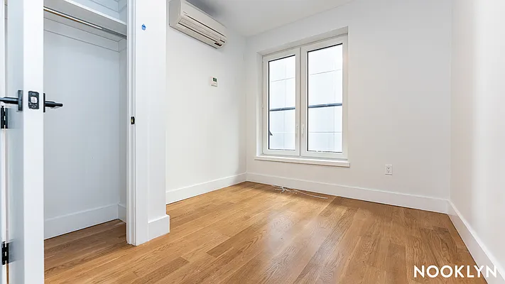 Rented by Nooklyn NYC LLC | media 29