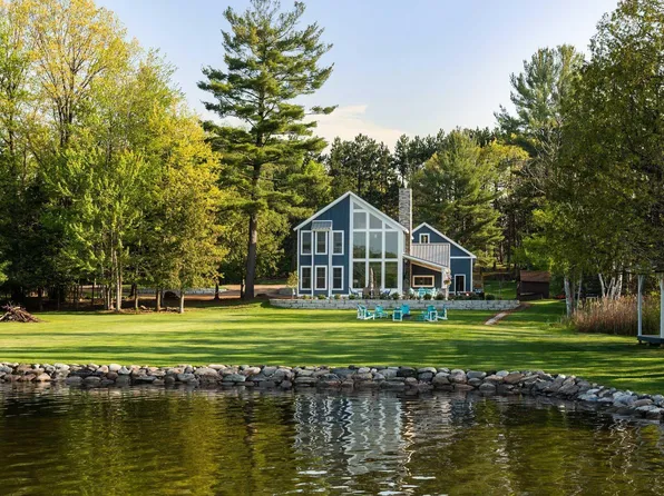 8635 Clam Lake Rd, Bellaire, MI 49615