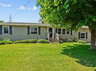 51 Grant Dr, North Kingstown, RI 02852