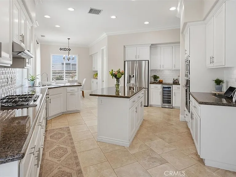 24231 Blossom Ct — Photo 15