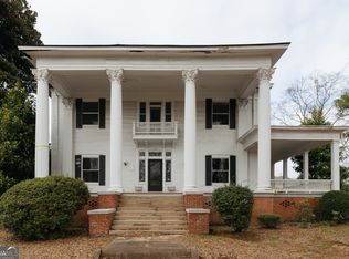 302 W Highland Ave, Monroe, GA 30655