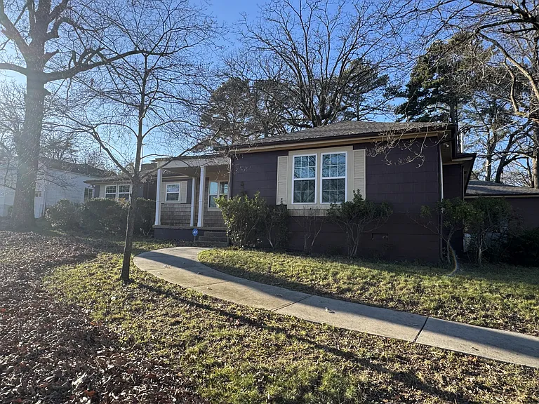 3895 Azalean Dr — Photo 3