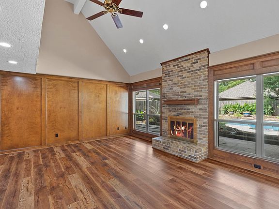 3rd image of 5019 Chantry Dr