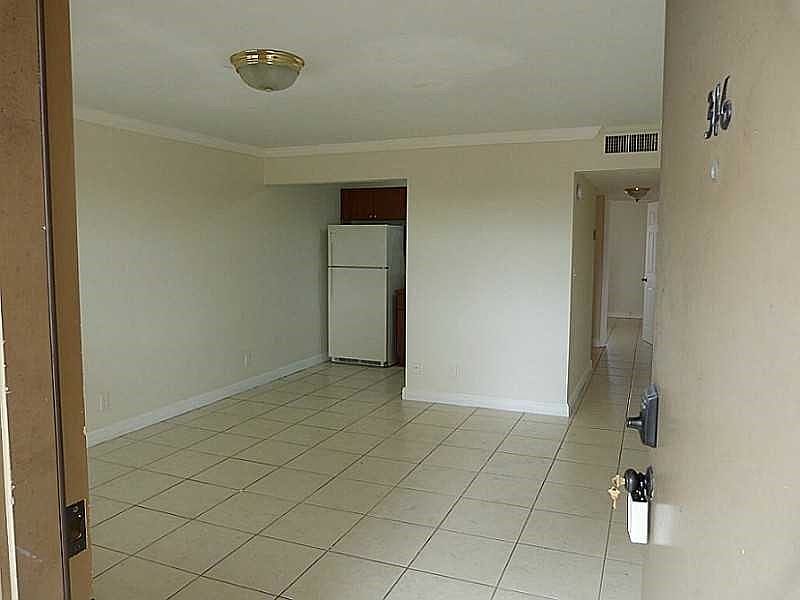 1st image of 11195 SW 1st St APT 316