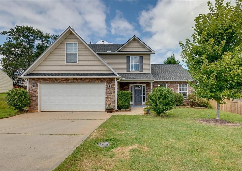 1st image of 102 Wimberly Ct