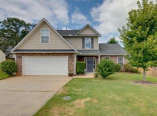 102 Wimberly Ct, Piedmont, SC 29673