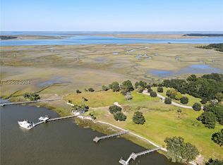 113 Jenkins Bluff Dr, Saint Helena Island, SC 29920
