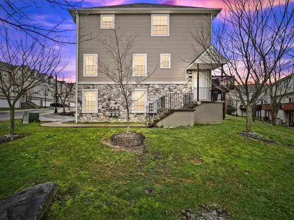 21 Hidden Creek Boulevard, Monroe, NY 10950