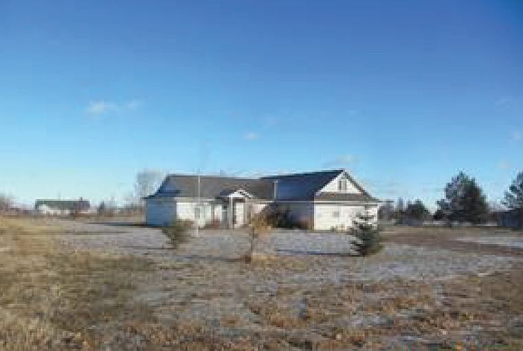 1st image of 2326 Garey Ln